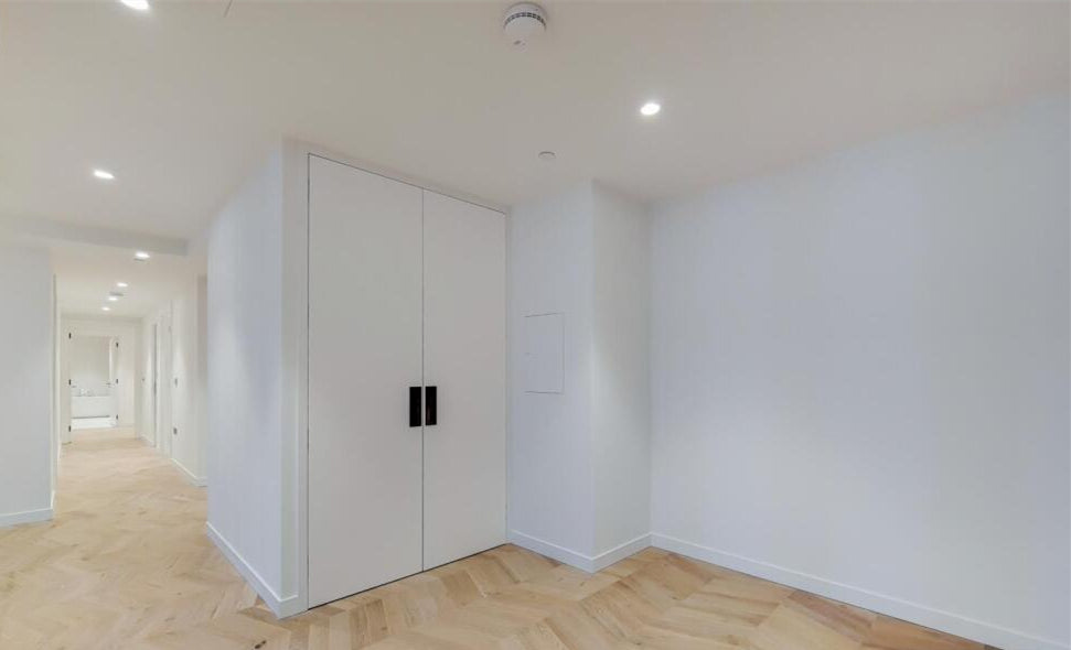 Battersea Power Station, Switch House, Circus Road West