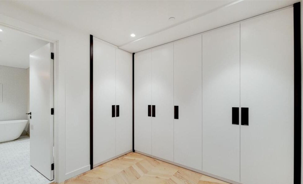 Battersea Power Station, Switch House, Circus Road West