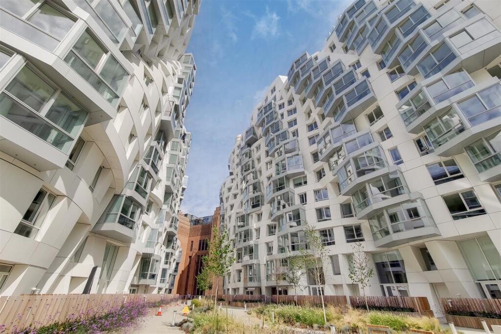 Battersea Power Station, Pico House,  2 Prospect Way